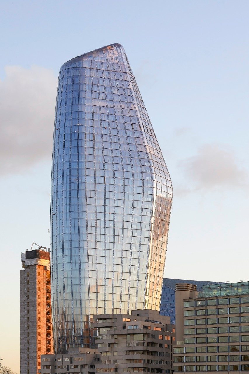 SunGuard High Durable camlı cephe örneği (One Blackfriars, Londra)