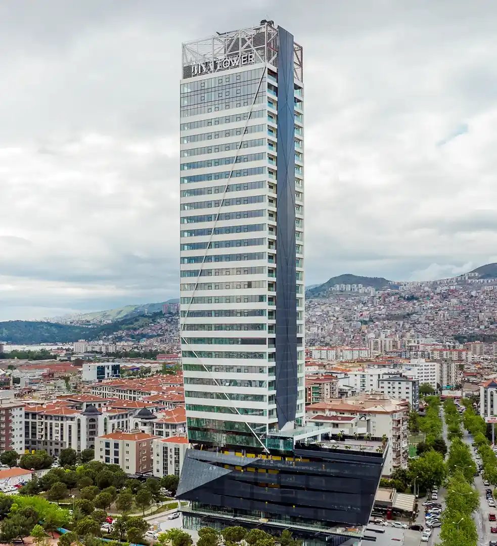 Şişecam Ecosol T 50 camlı ofis cephesi (Biva Tower, İzmir)